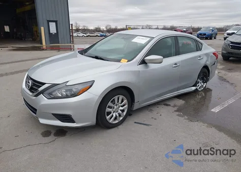 2016 Nissan Altima 2.5/2.5 S/2.5 Sl/2.5 Sr/2.5 Sv z USA, uszkodzony, nr VIN 1N4AL3AP6GC217141